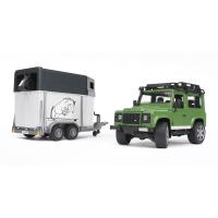 Bruder 02592 Внедорожник Land Rover Defender с прицепом-коневозкой и лошадью